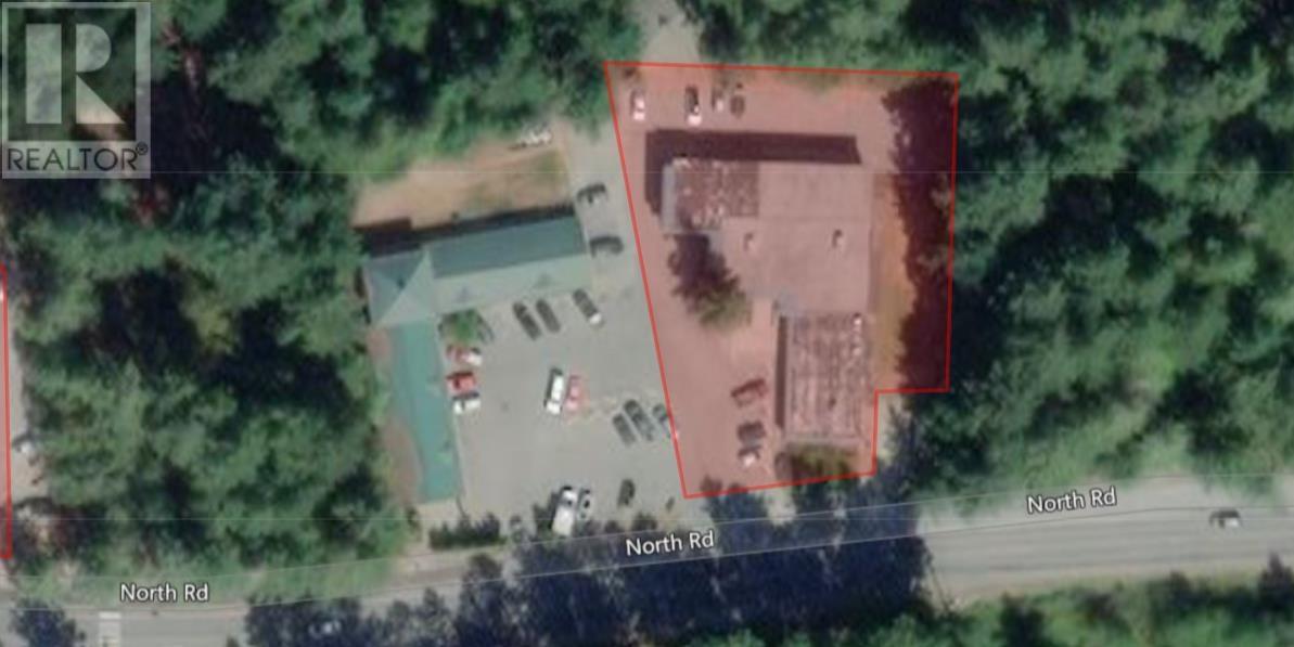 590 North Road Property Photo 2