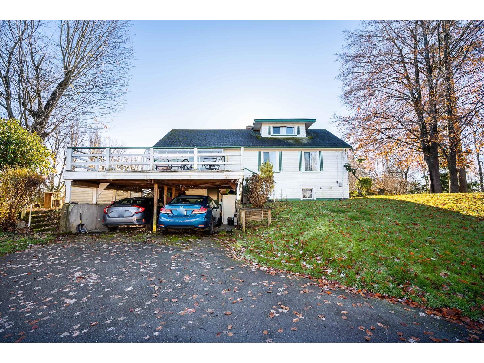 6290 272 Street Property Photo 3