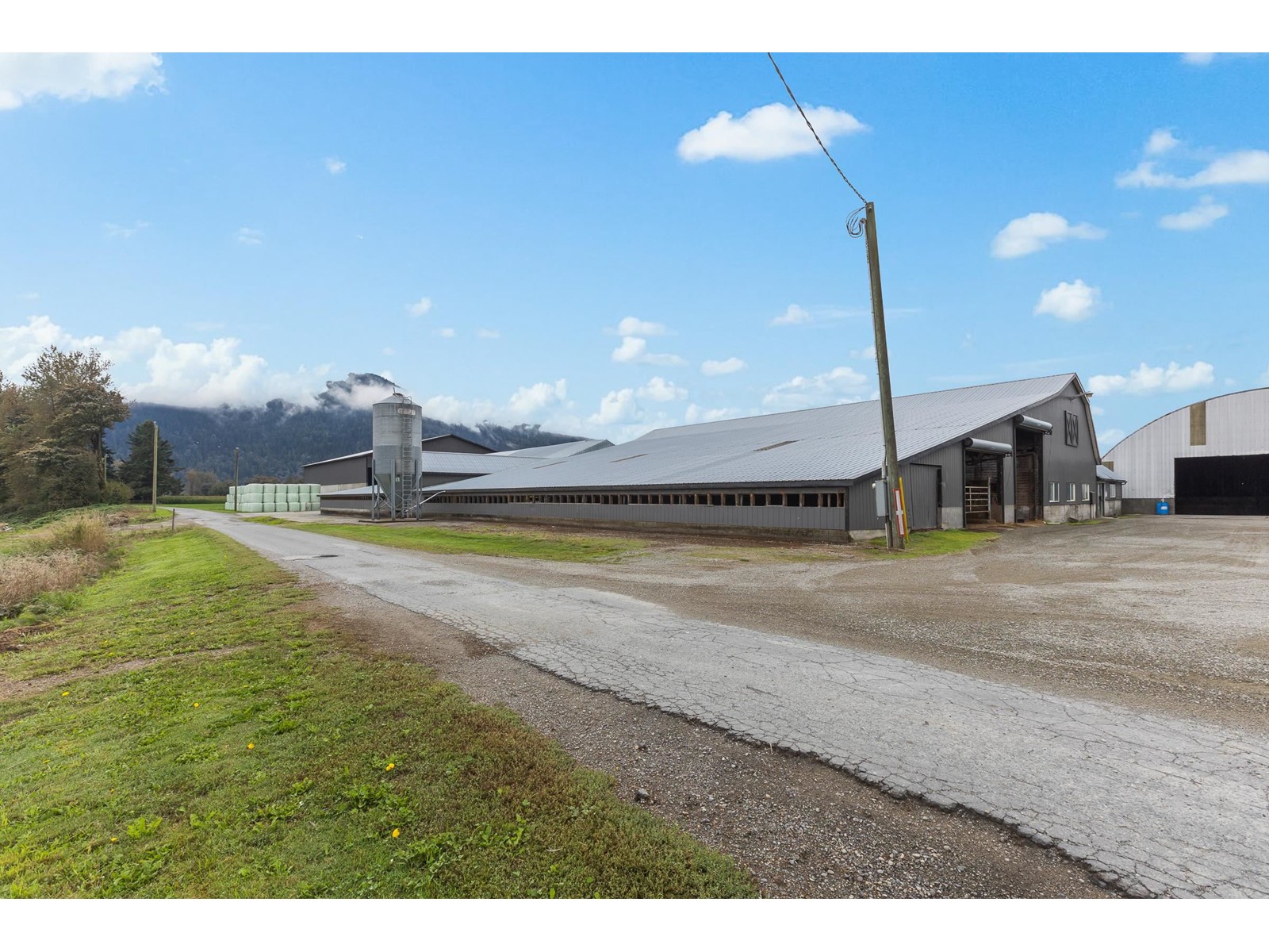 8713 Howell Road Property Photo 33