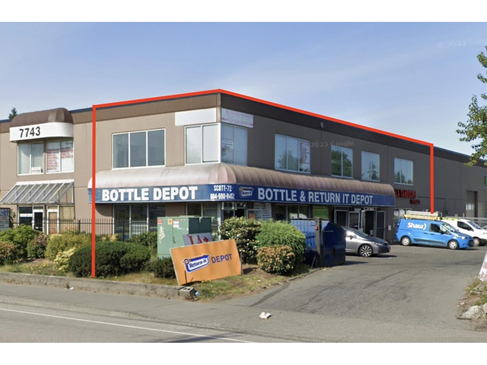 2 7743 128 Street Property Photo 1