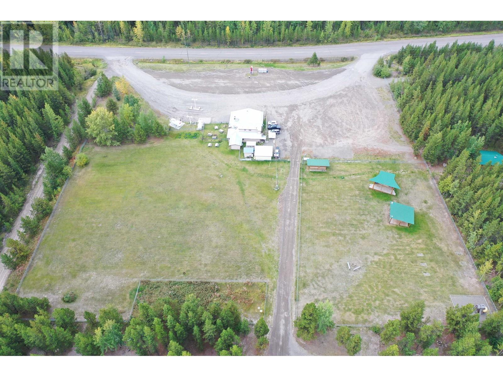 5610 Nazko Road Property Photo 3