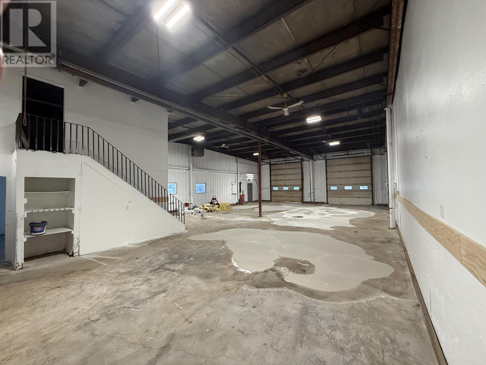 9107 75th Street Property Photo 2