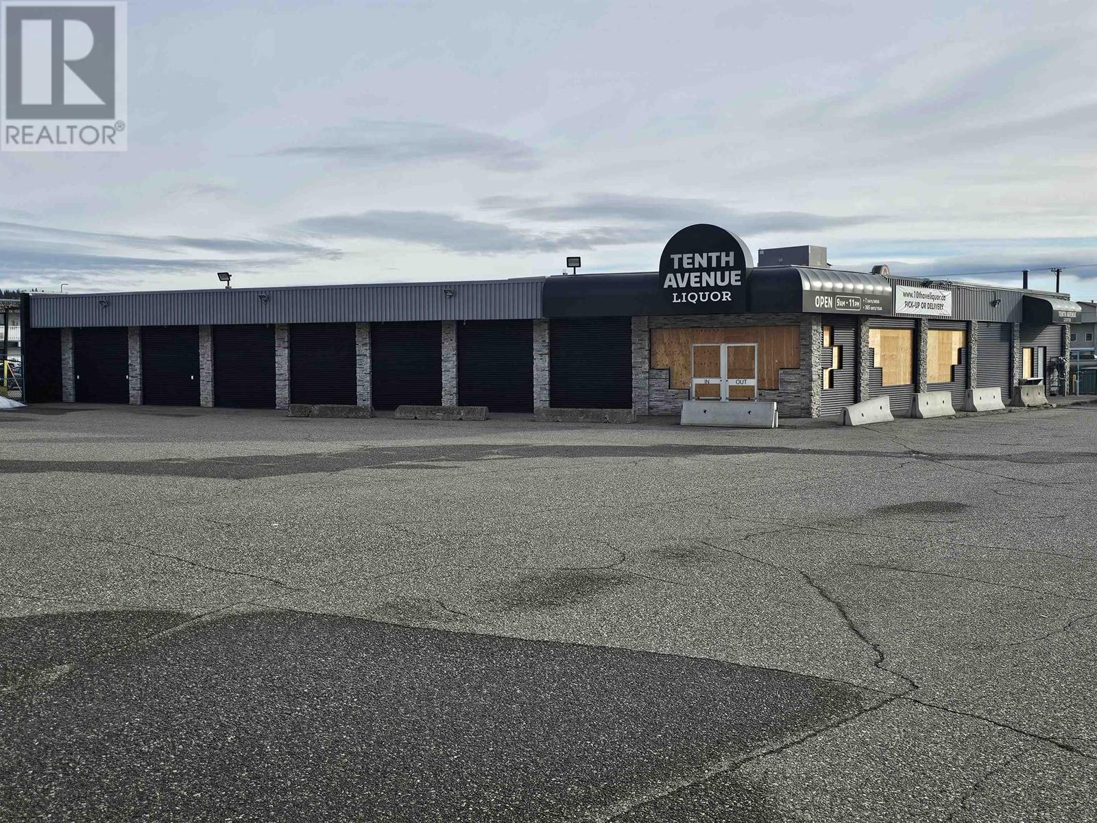 3240 10th Avenue Property Photo 1