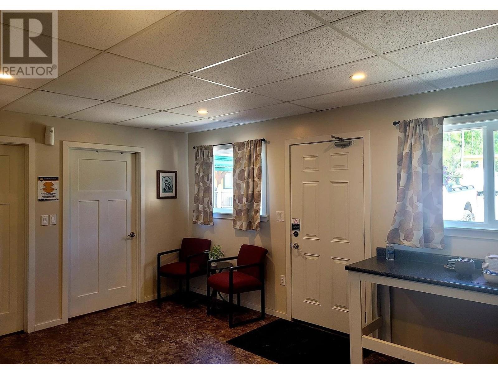 9802-9814 Freddette Avenue Property Photo 11