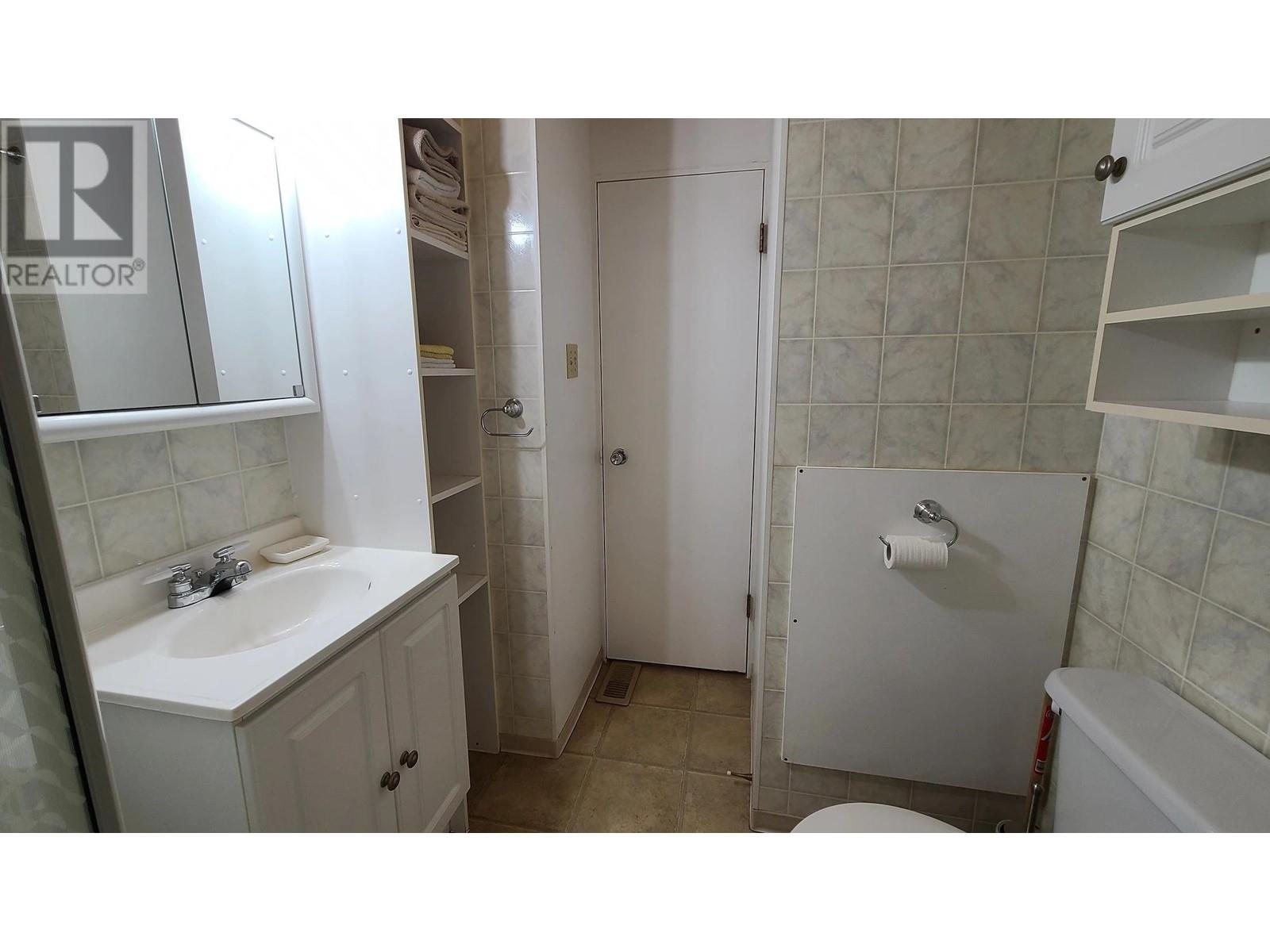9802-9814 Freddette Avenue Property Photo 19