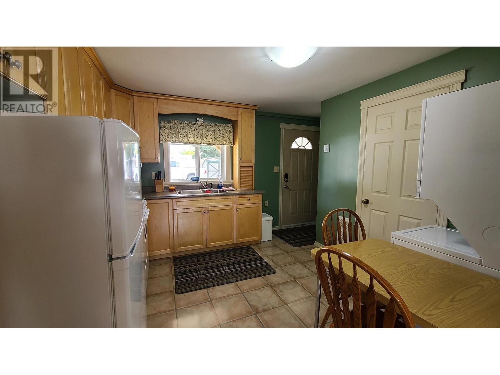 9802-9814 Freddette Avenue Property Photo 27
