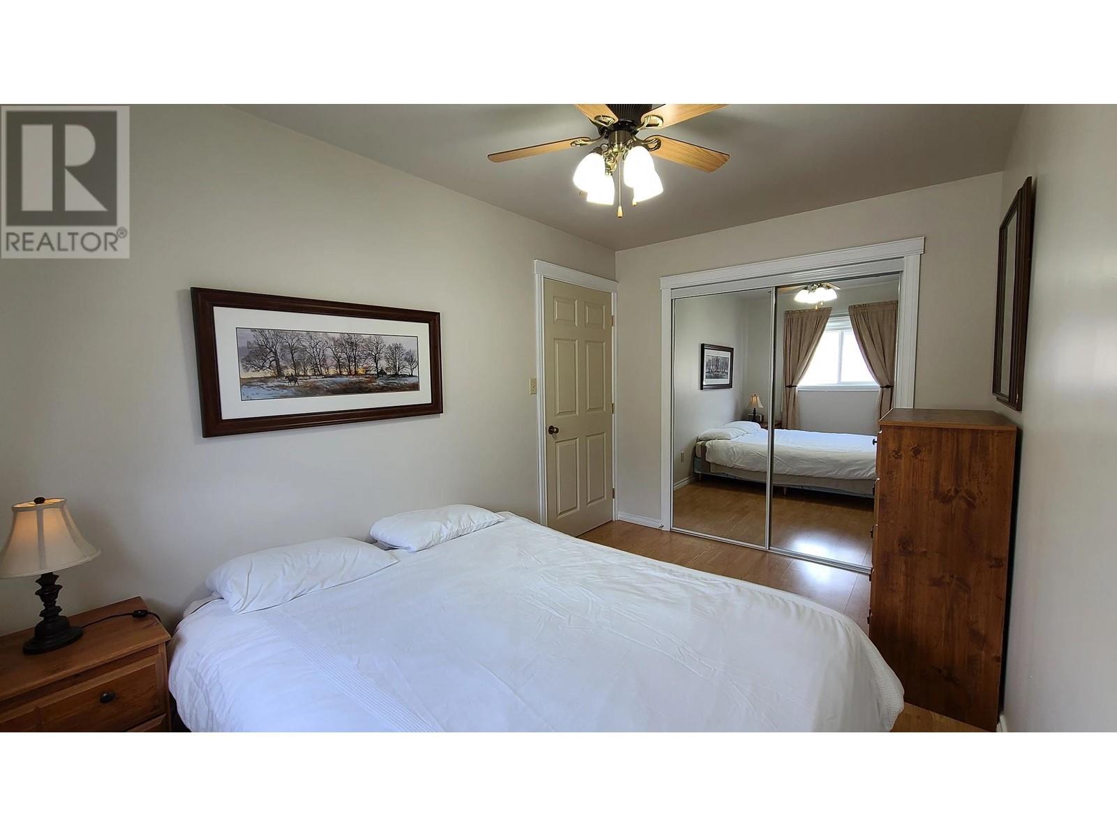 9802-9814 Freddette Avenue Property Photo 28