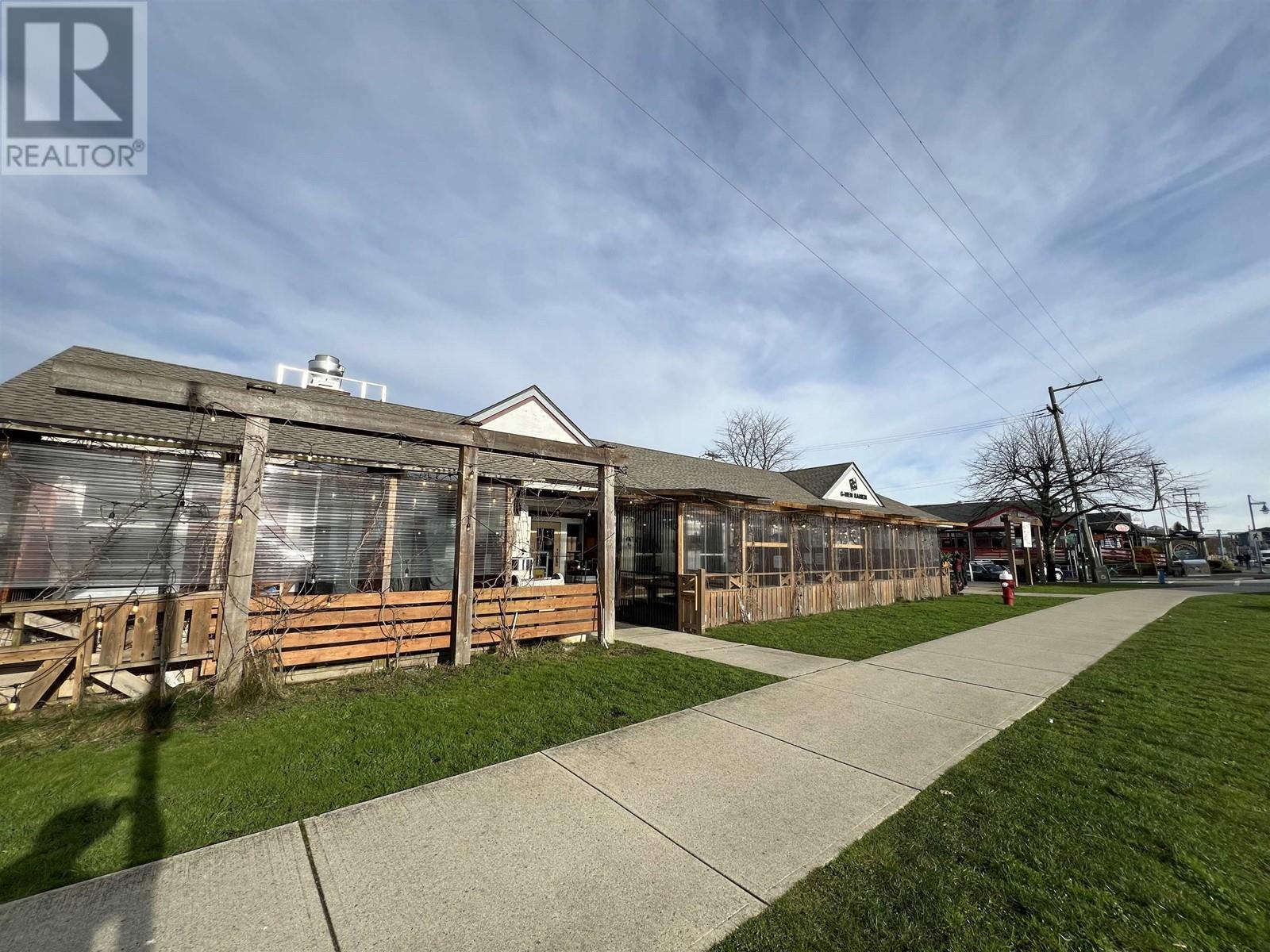 3711 Bayview Street Property Photo 2