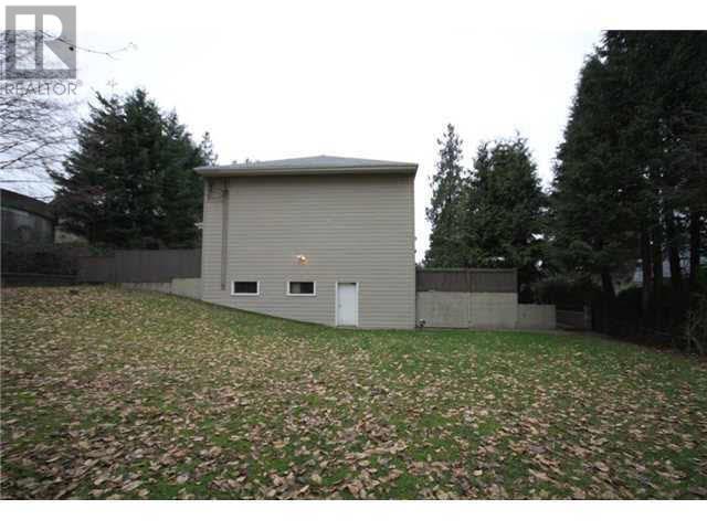 1-6 715 Corlett Road Property Photo 8