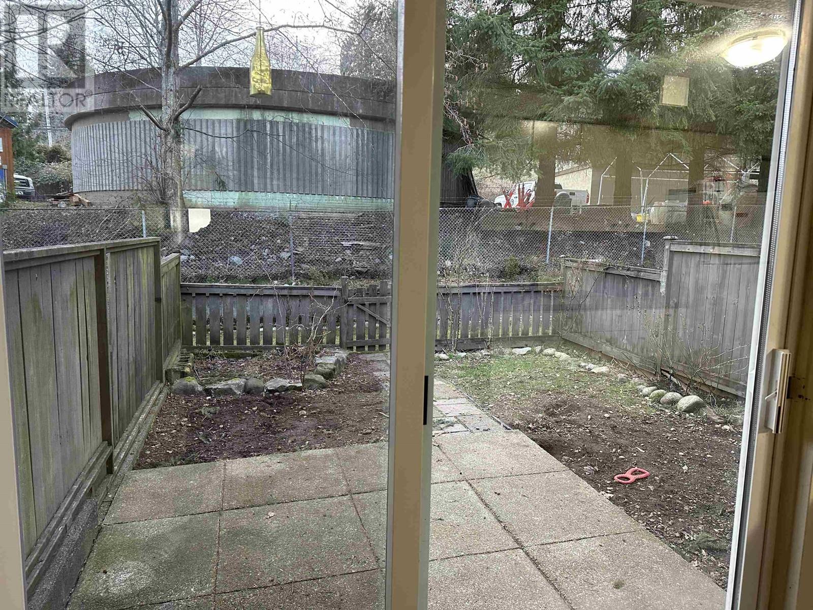 1-6 715 Corlett Road Property Photo 15
