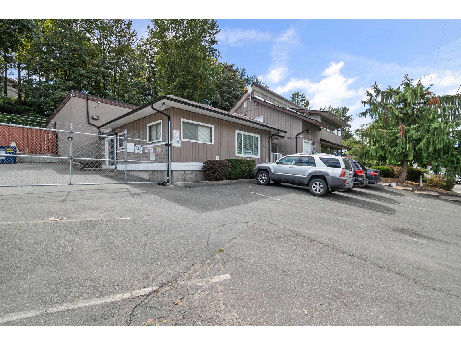 B 2265 WEST RAILWAY STREET Property Photo 1