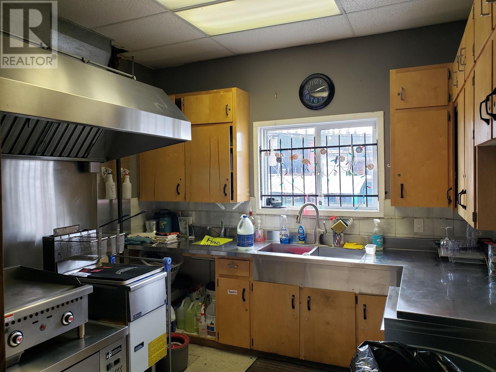 1177 3rd Avenue Property Photo 17