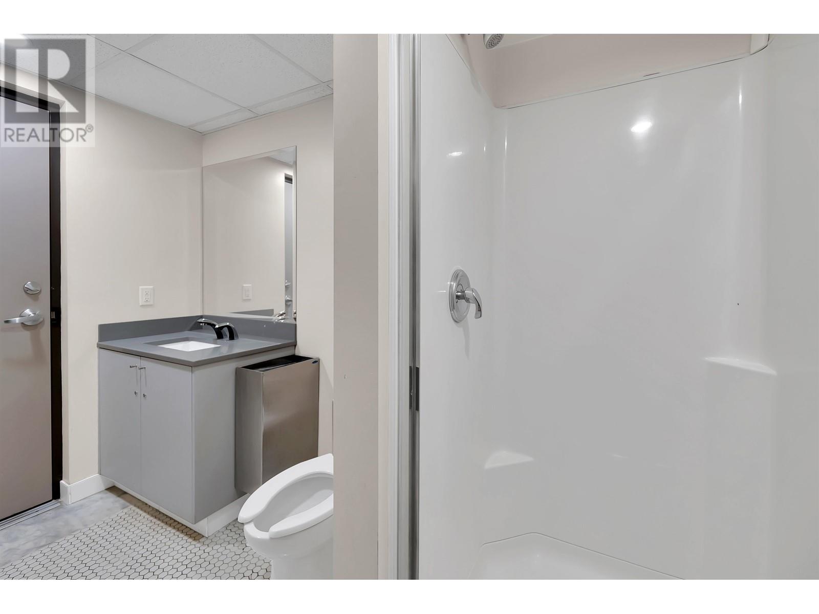 464 Granville Street Property Photo 12