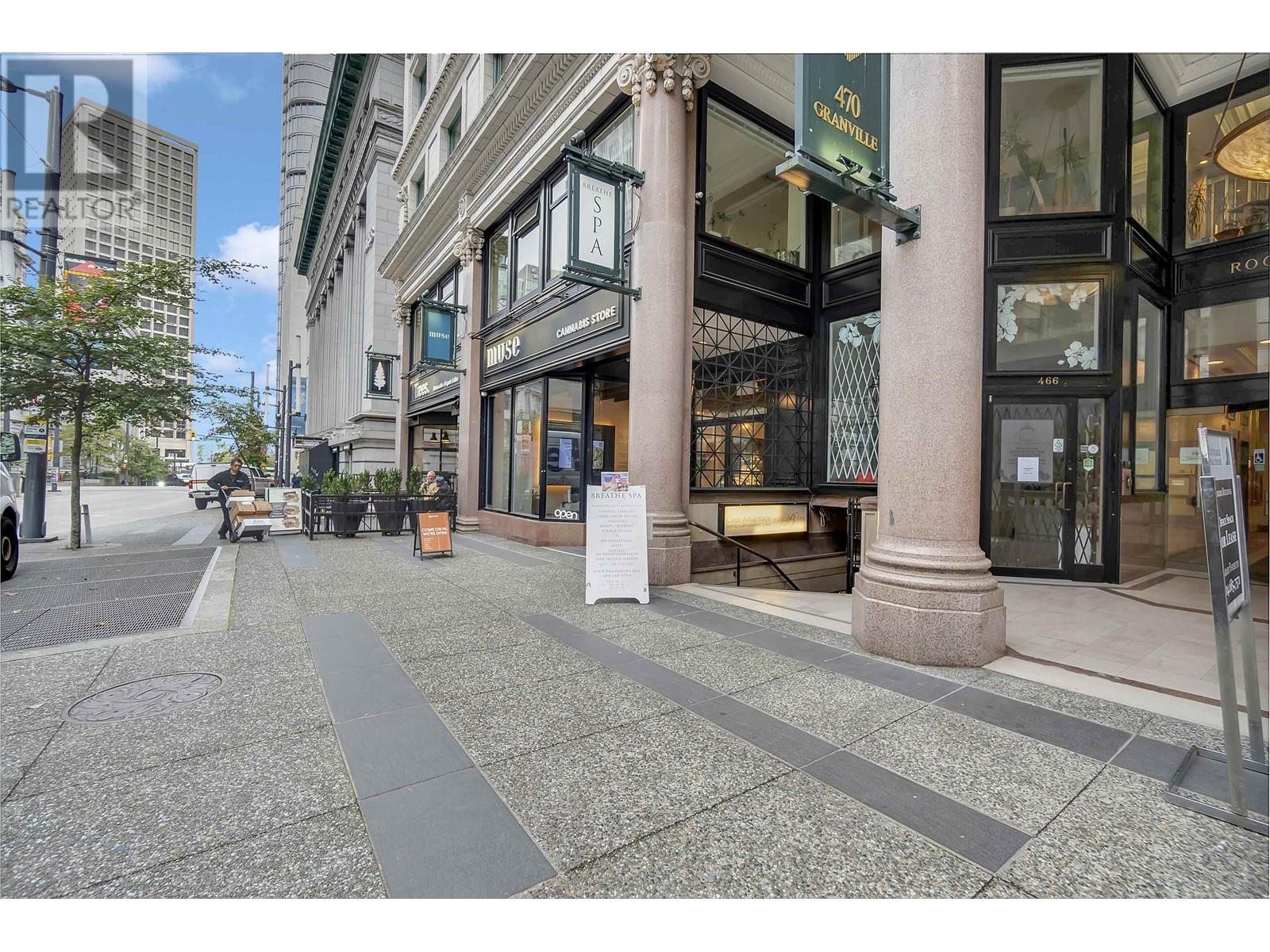 464 Granville Street Property Photo 14