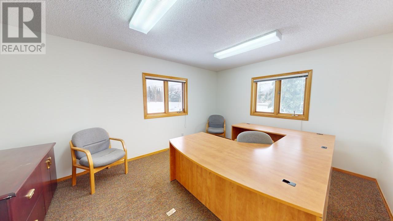 8217 265 Road Property Photo 11