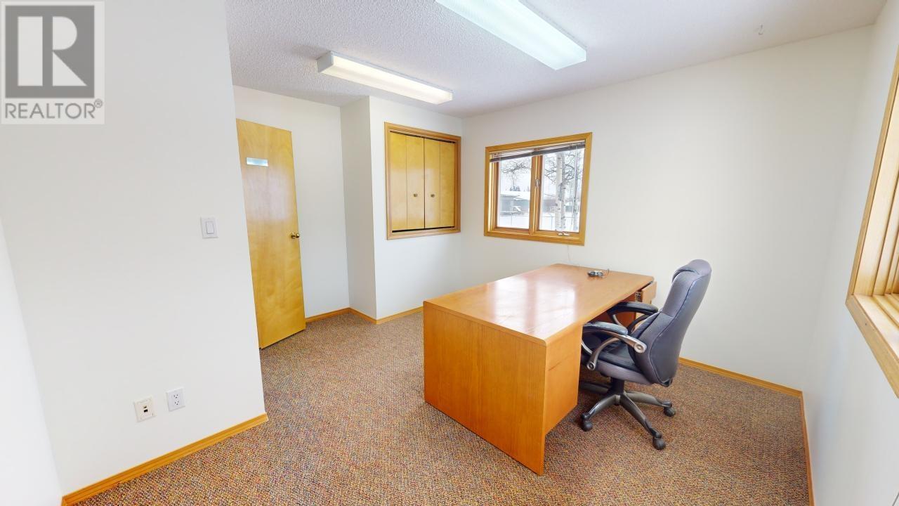 8217 265 Road Property Photo 15