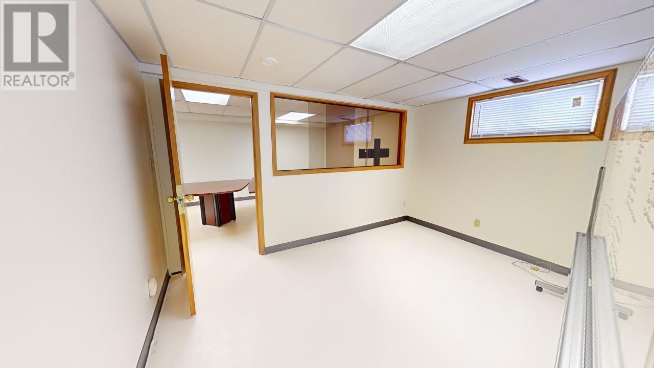 8217 265 Road Property Photo 23