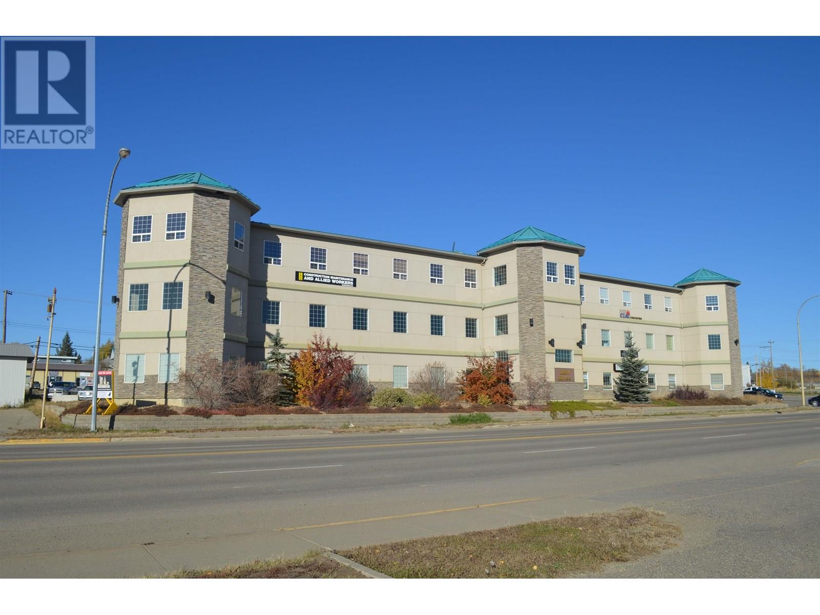 350 10504 100 AVENUE Property Photo 1