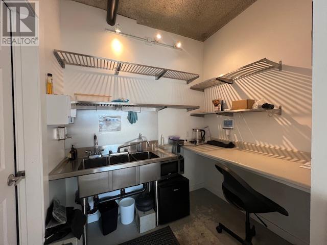 2 38013 Third Street Property Photo 14