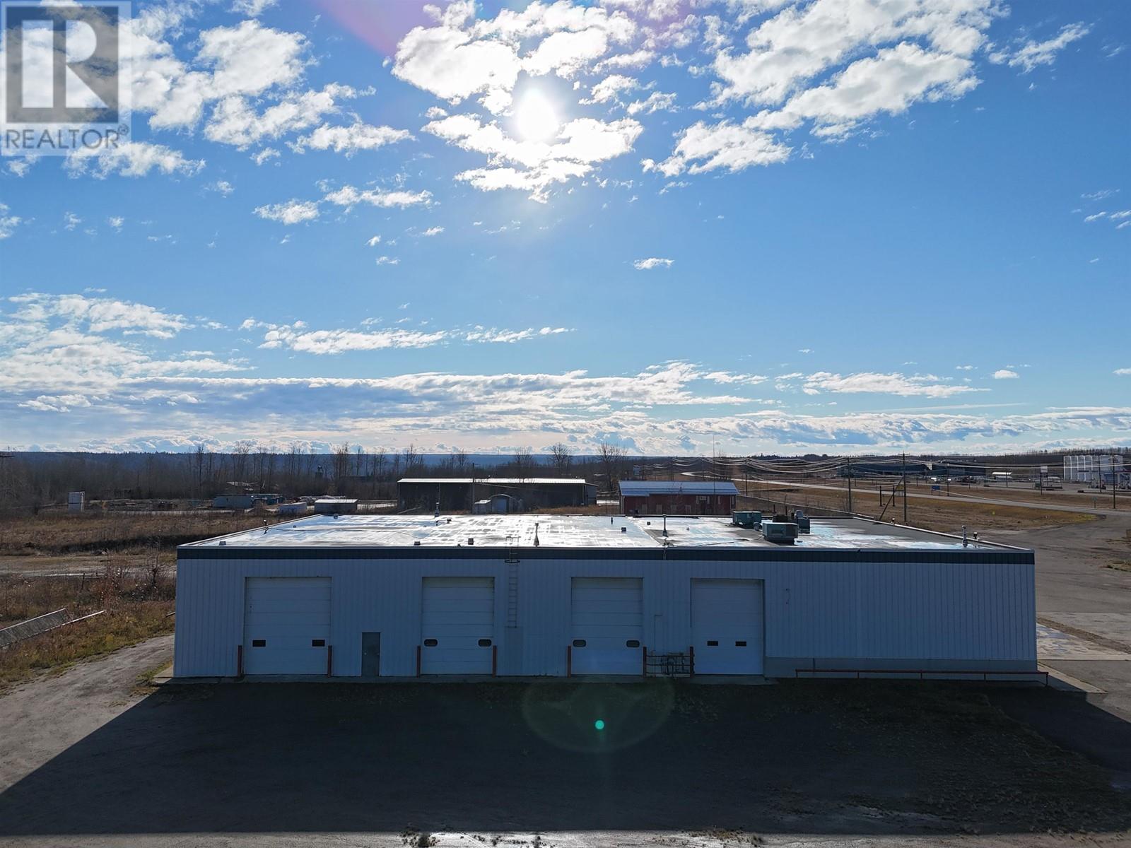 2714 Alaska Highway Property Photo 9