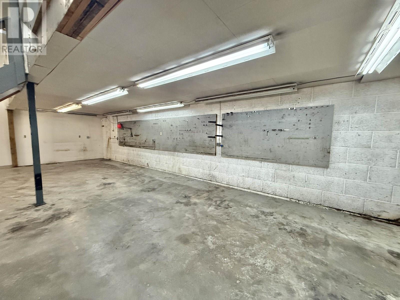 195 Keis Avenue Property Photo 14