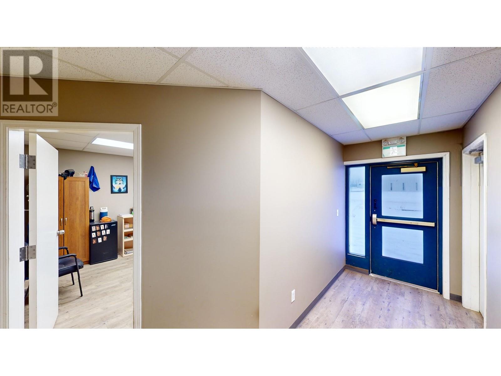 8811 109 Street Property Photo 17