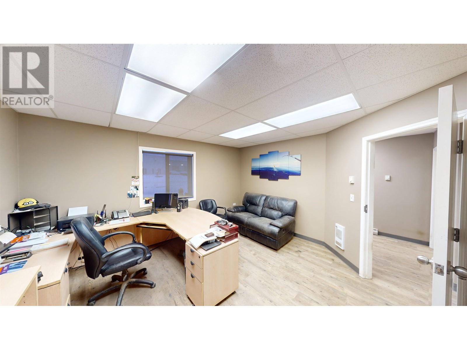 8811 109 Street Property Photo 21