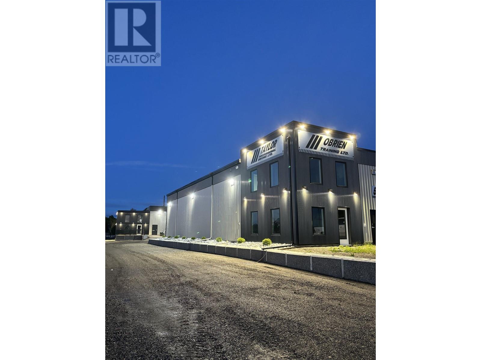 6 4330 GISCOME ROAD Property Photo 1
