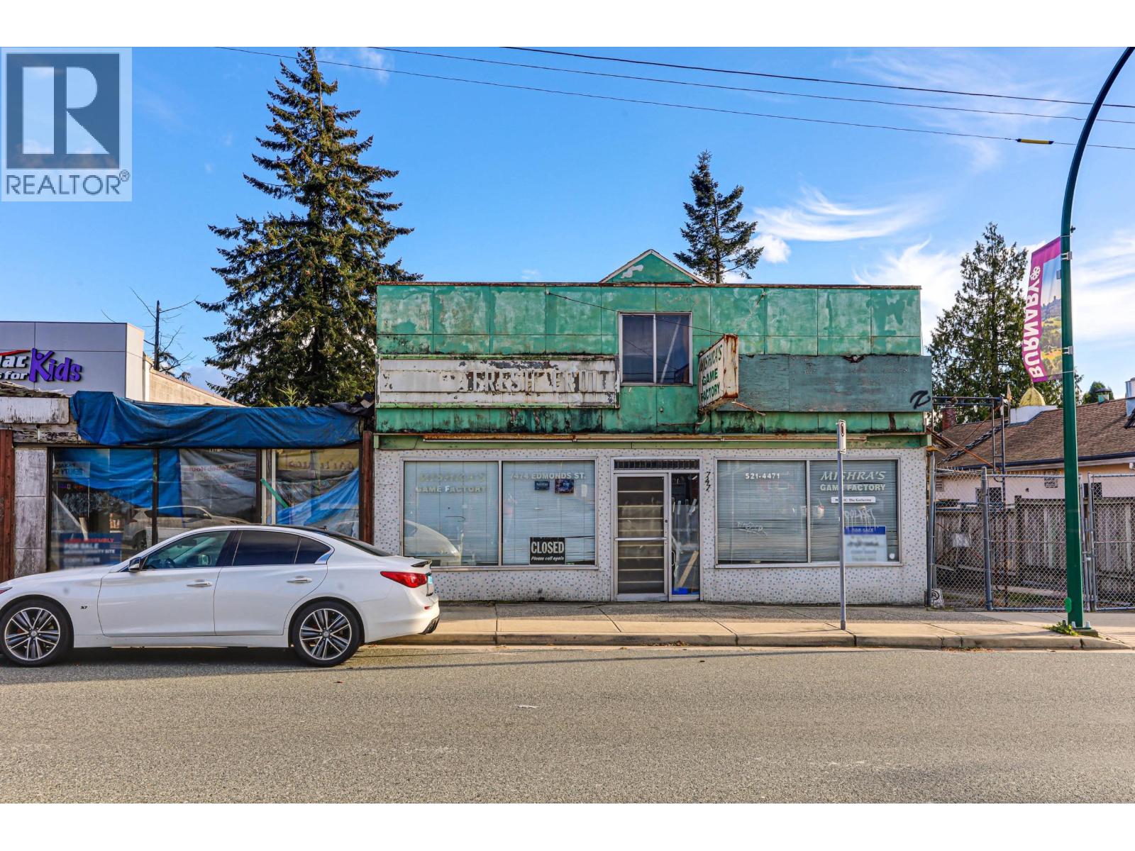 7474 EDMONDS STREET Property Photo 1
