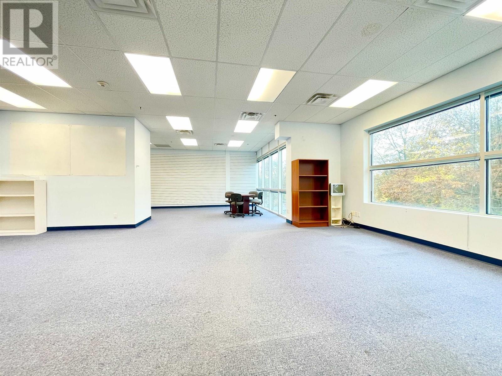 250 8600 Cambie Road Property Photo 2