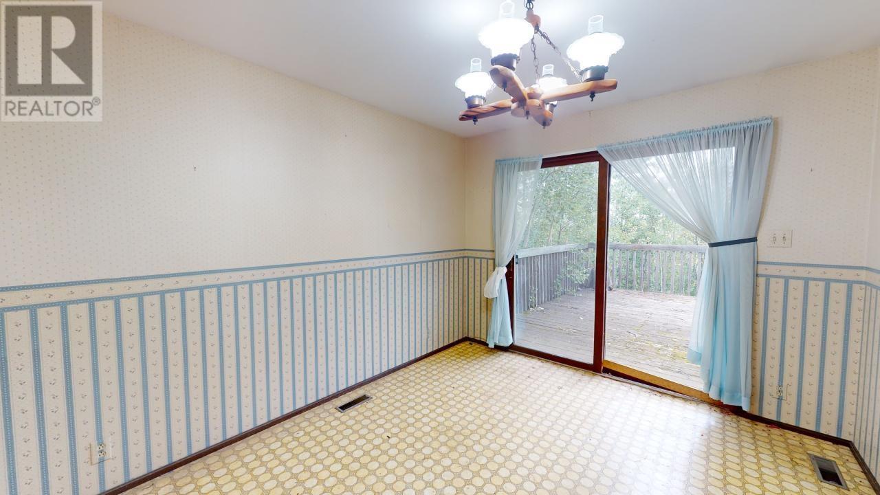 11108 85 Avenue Property Photo 17
