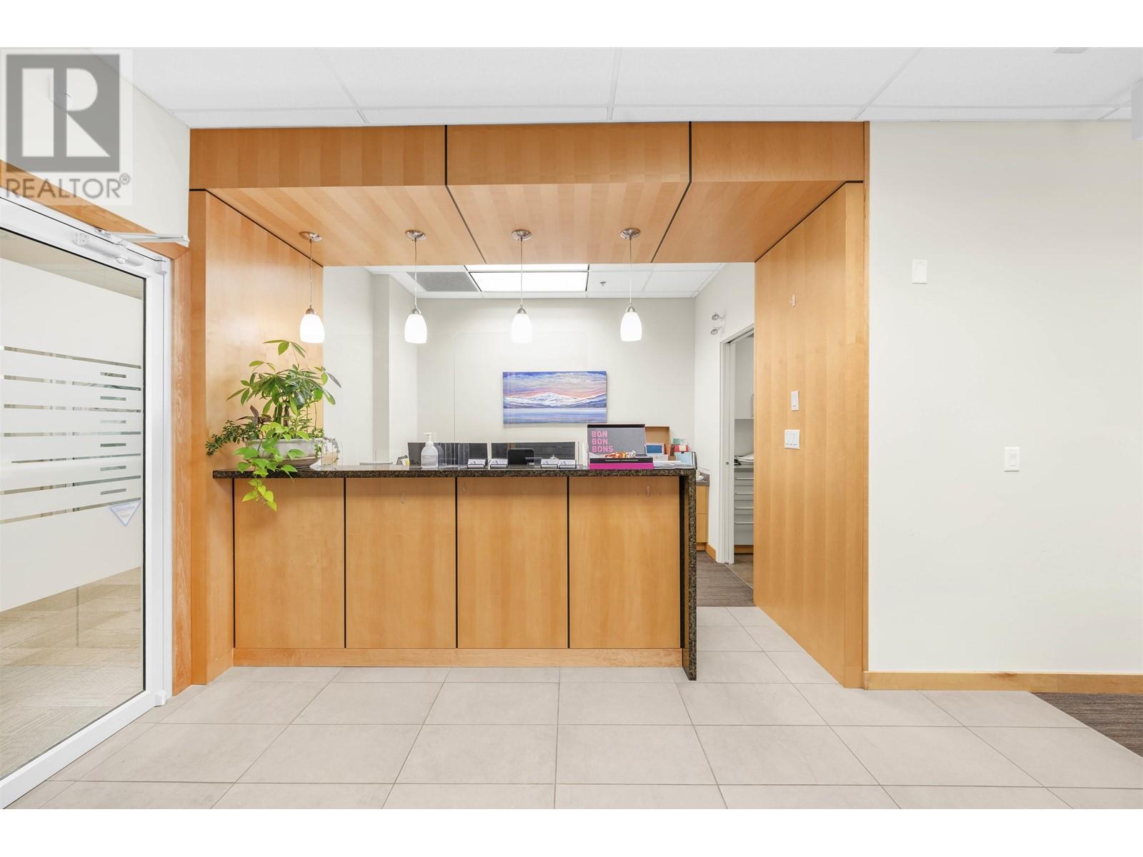 215 700 Marine Drive Property Photo 3