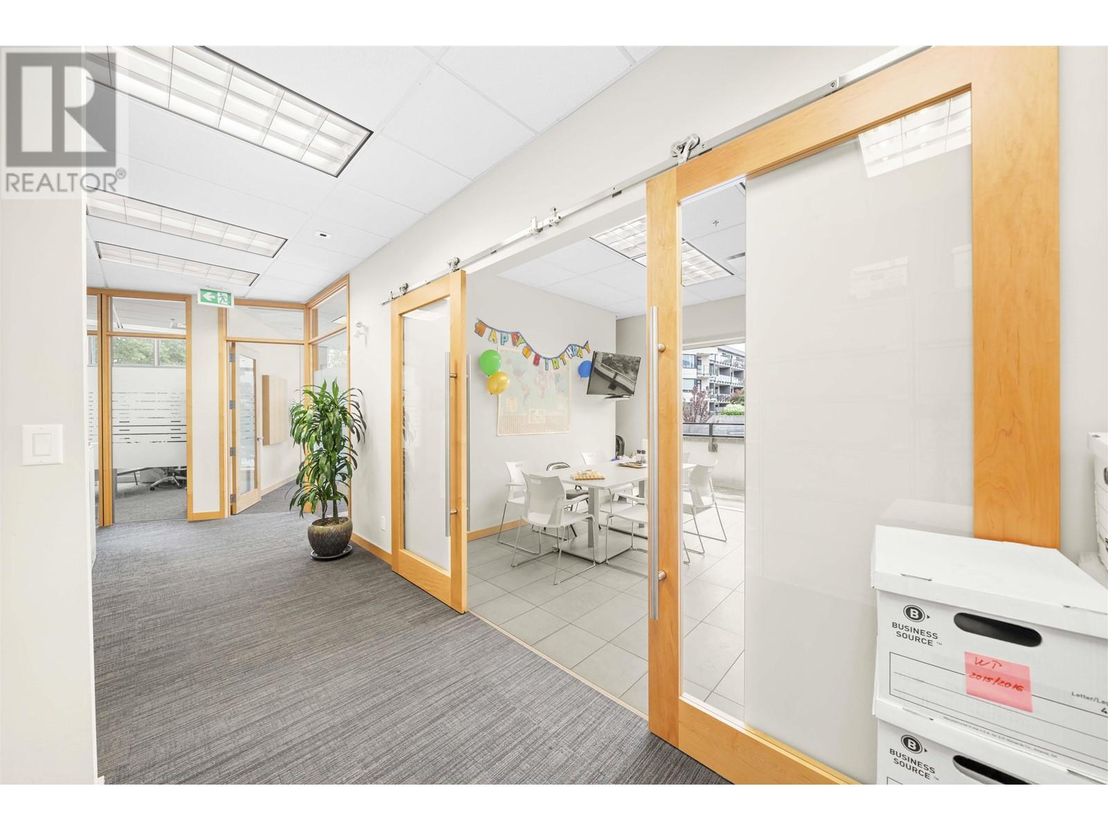215 700 Marine Drive Property Photo 15