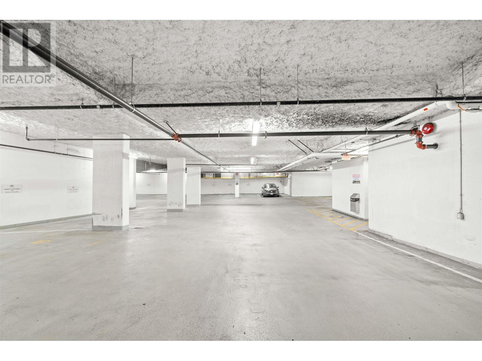 215 700 Marine Drive Property Photo 28