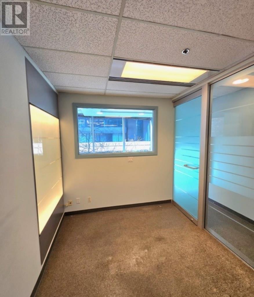 310 938 Howe Street Property Photo 8