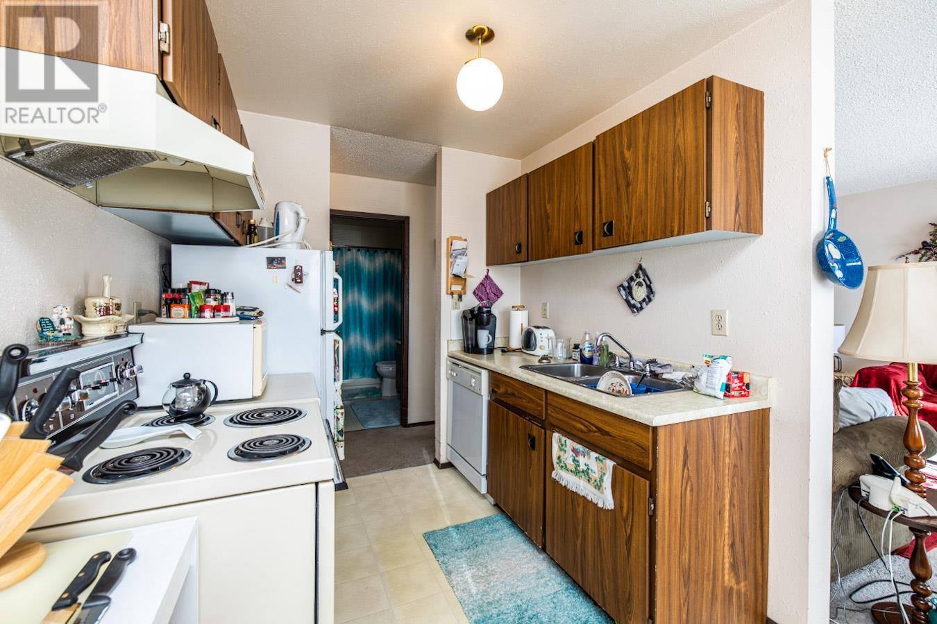 1775 6th Avenue Property Photo 9