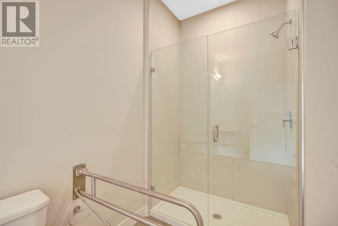 211 395 Ellesmere Avenue Property Photo 26