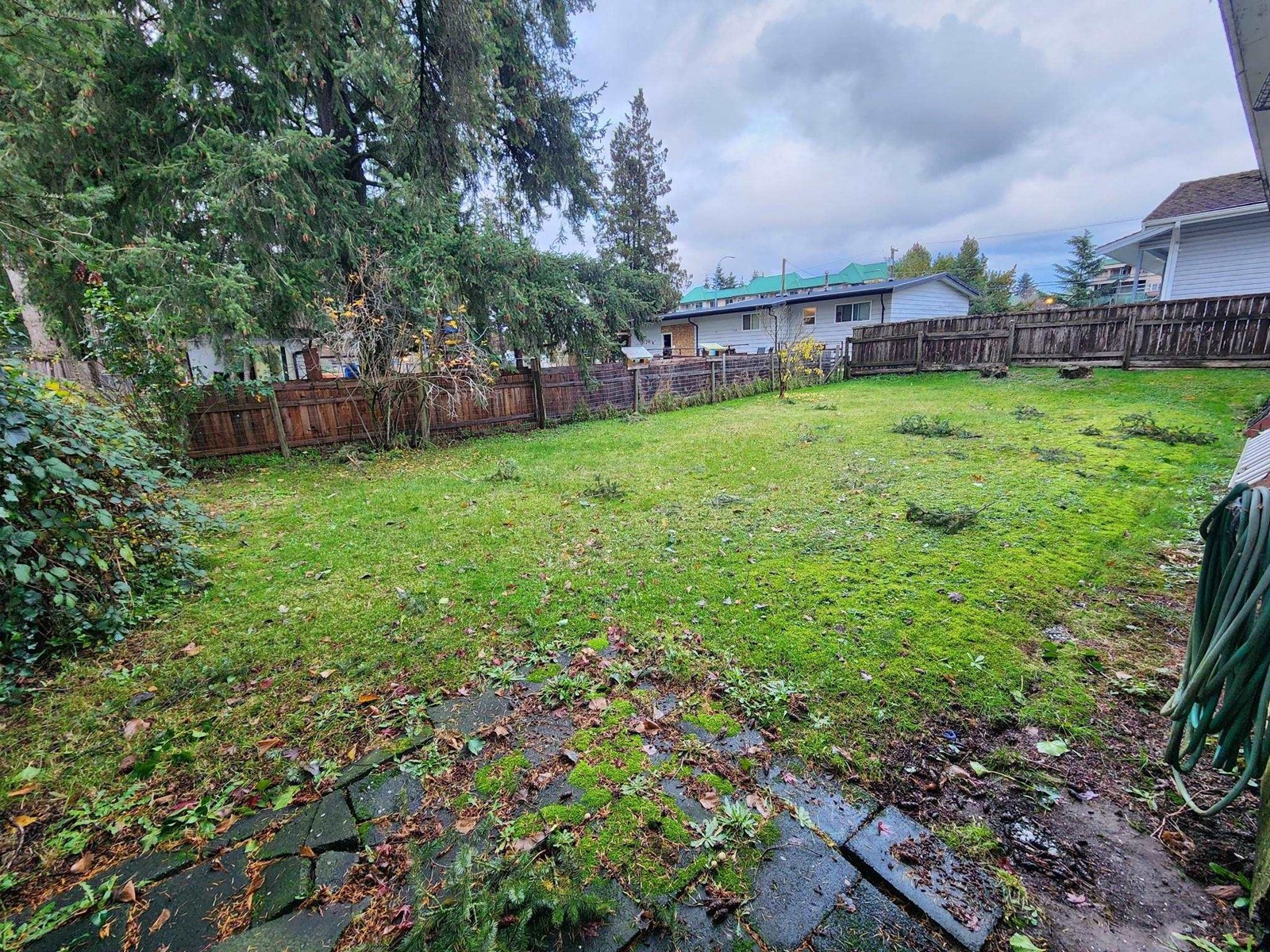 32375 Diamond Crescent Property Photo 3
