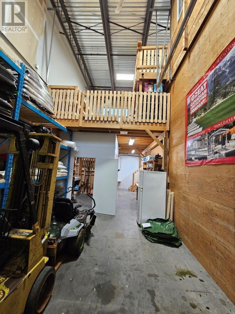 108 39279 Queens Way Property Photo 7