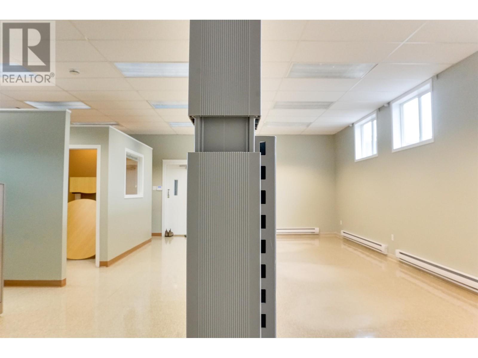 2 322 Enterprise Avenue Property Photo 4
