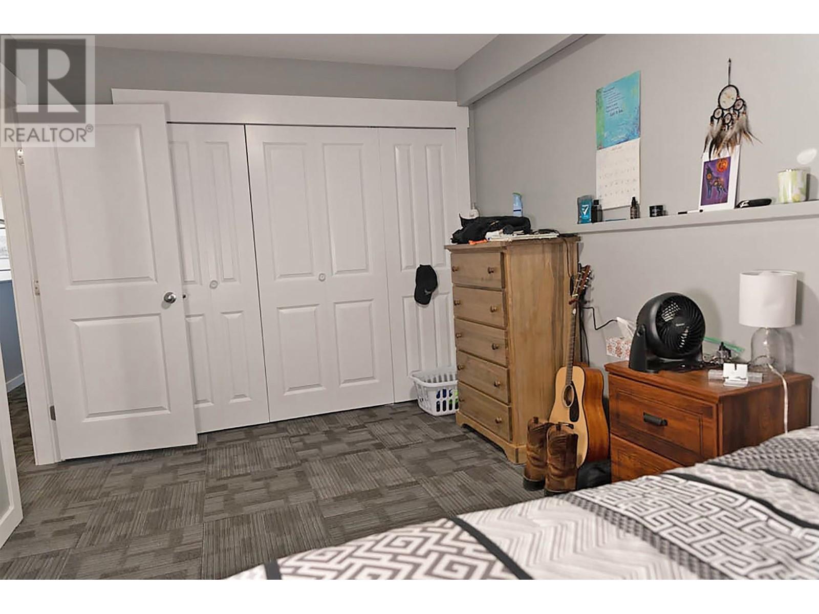 1130-1160 Kingfisher Avenue Property Photo 12