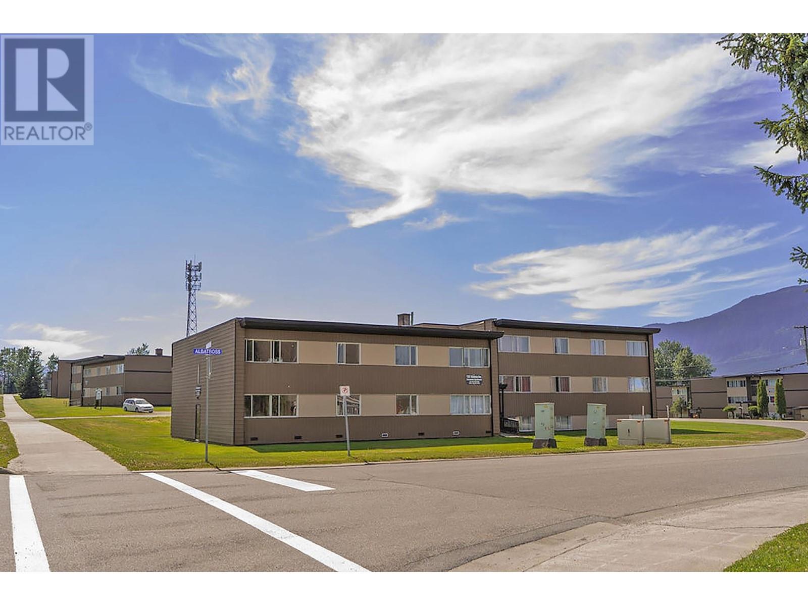 1130-1160 Kingfisher Avenue Property Photo 29