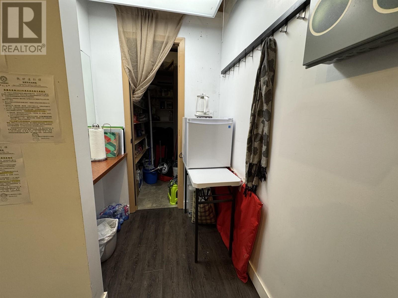 1091 8700 Mckim Way Property Photo 9