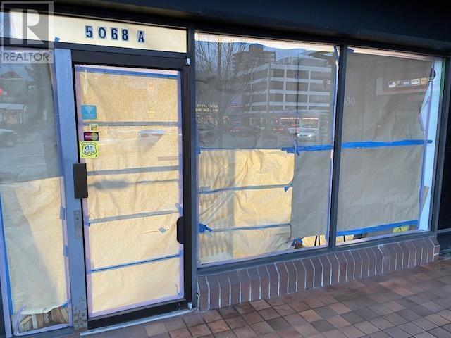 A 5068 Kingsway Property Photo 3