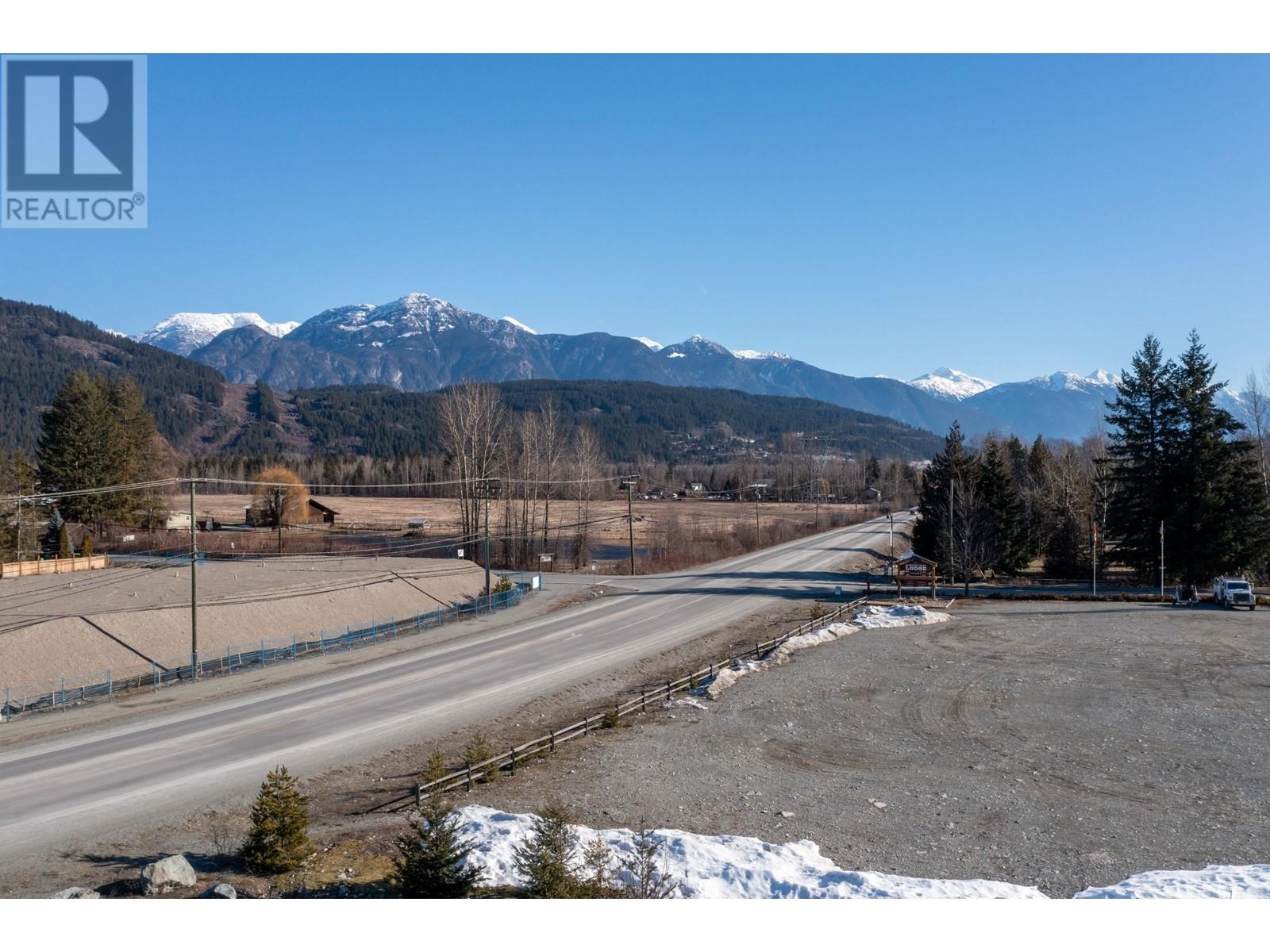 1460 Pemberton Portage Road Property Photo 16