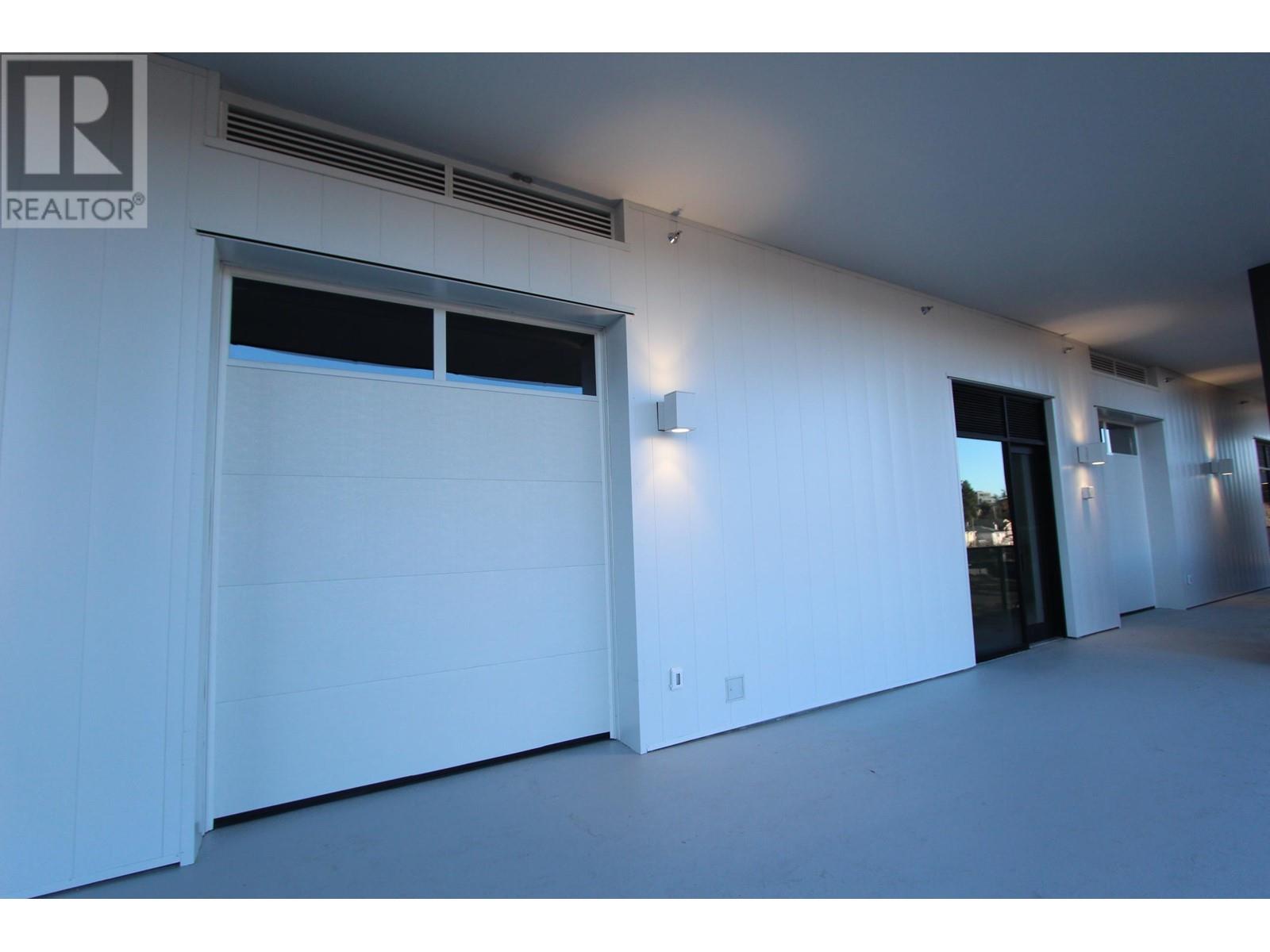 306 8188 Manitoba Street Property Photo 3