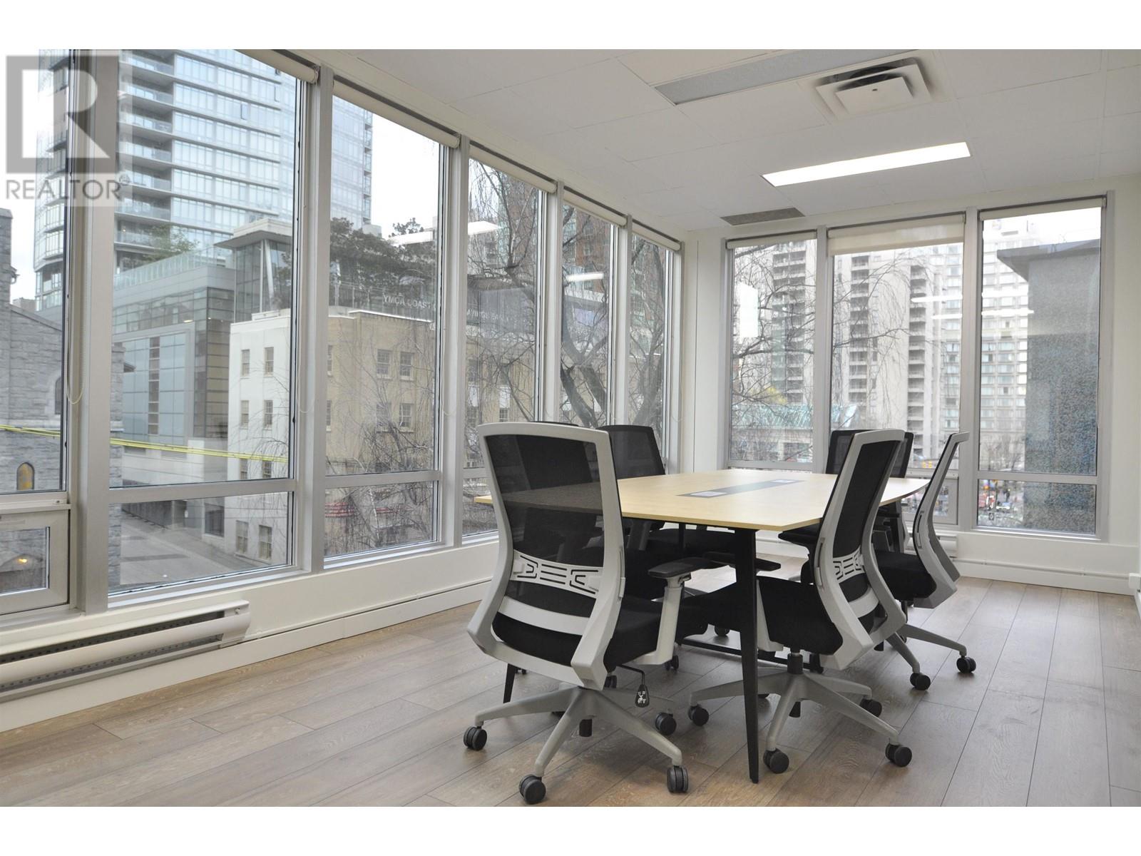 126 & 127 970 Burrard Street Property Photo 5