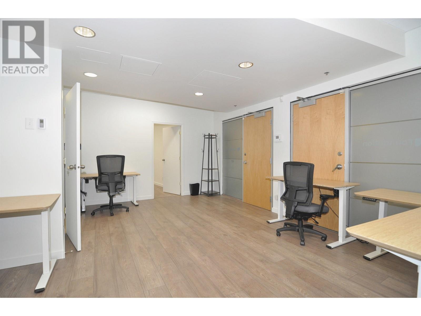 126 & 127 970 Burrard Street Property Photo 10