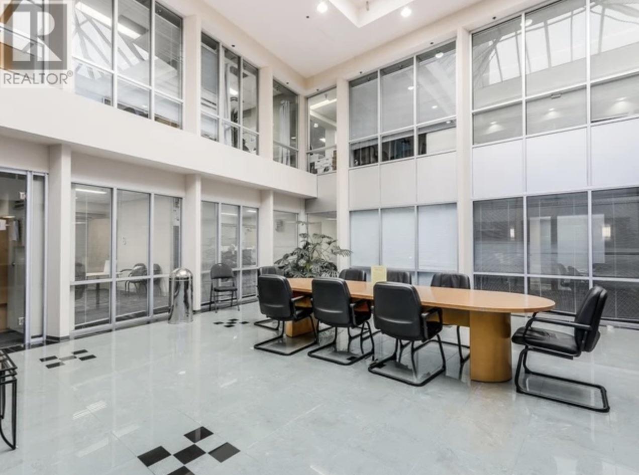 126 & 127 970 Burrard Street Property Photo 14