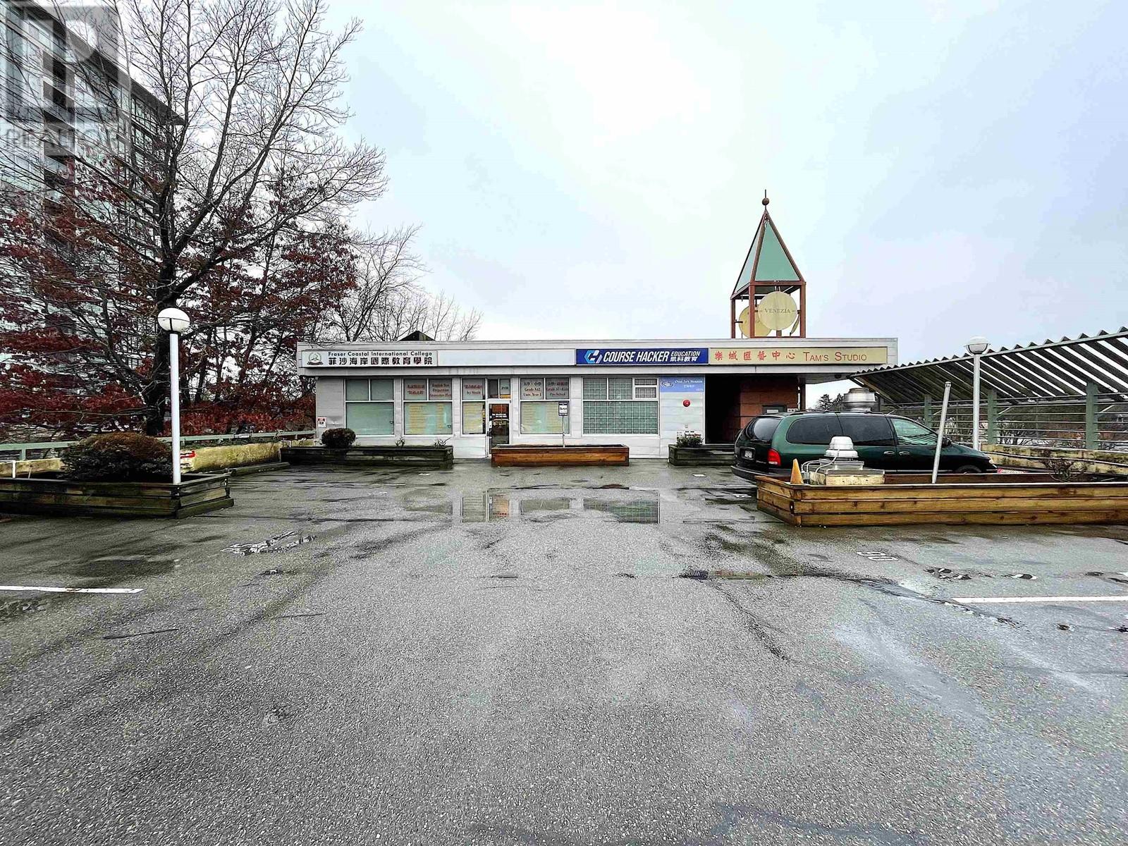 2125 8580 Alexandra Road Property Photo 17